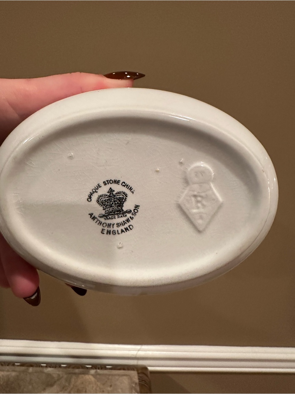 Anthony Shaw & Son White Opaque Stone China Butter Serving Dish with Gold Trim - Picture 8 of 9